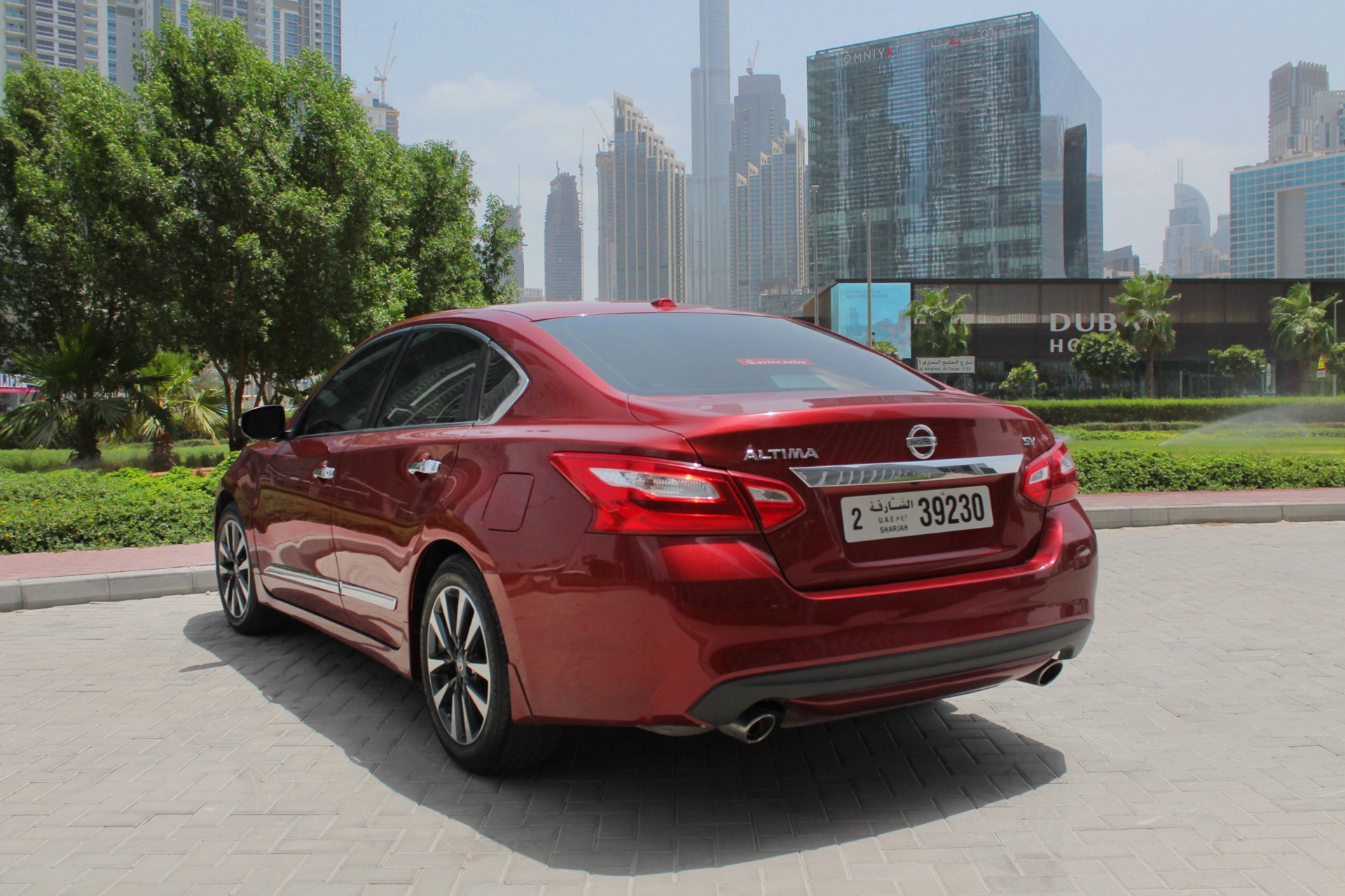https://www.quickdrive.ae/uploads/2020/07/09/03 altima.jpg